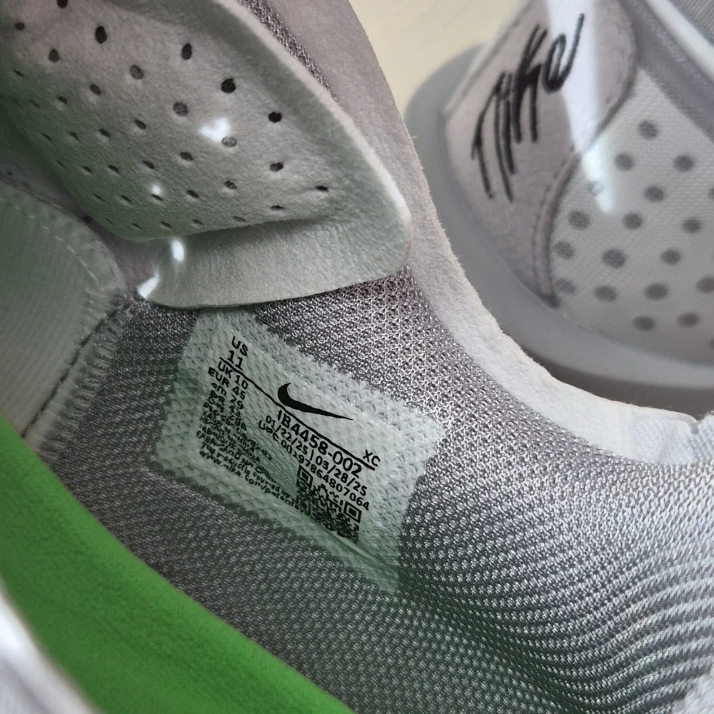 Nike G.T CUT 3 Wolf Grey/Black-White - Picture 7 of 10
